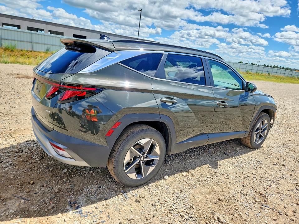 Photo 3 from auction – 2025 HYUNDAI TUCSON with VIN 5NMJBCDE2SH445011