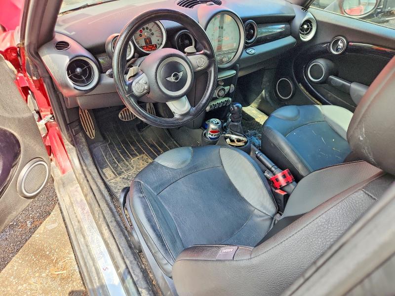 Photo 8 from auction – 2009 MINI COOPER with VIN WMWMS33539TG89905