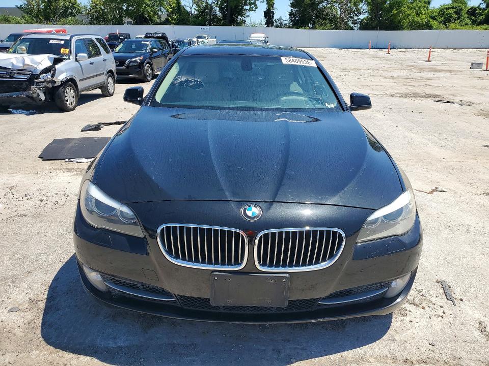 Photo 5 from auction – 2012 BMW 528 with VIN WBAXH5C50CDW10521