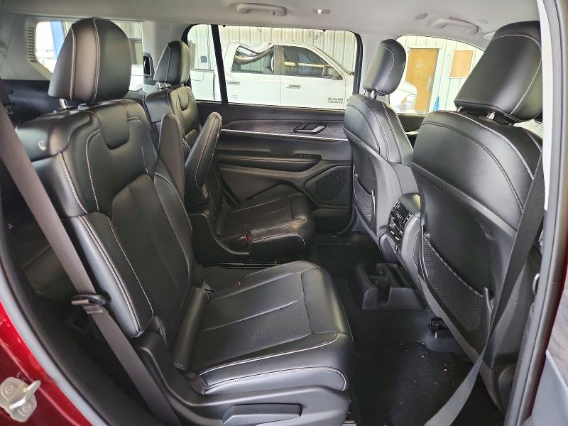 Photo 11 from auction – 2024 JEEP GRAND CHEROKEE with VIN 1C4RJKBG0R8920848