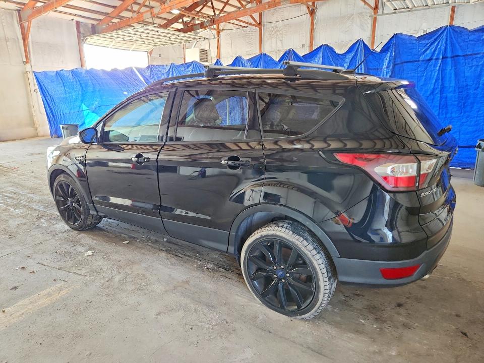 Foto 2 de la subasta – 2017 FORD ESCAPE con VIN 1FMCU0G9XHUE89786