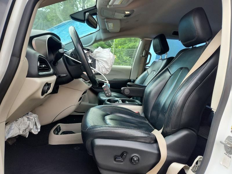 Photo 7 from auction – 2020 CHRYSLER PACIFICA with VIN 2C4RC1BG8LR276497