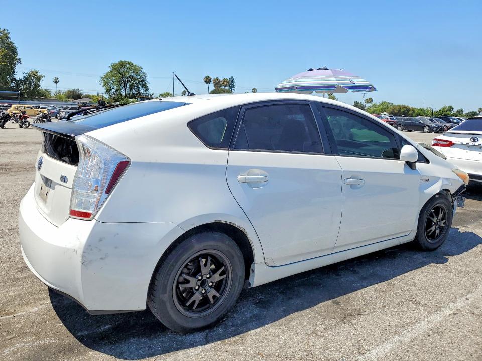 Photo 3 from auction – 2012 TOYOTA PRIUS with VIN JTDKN3DU4C5462139