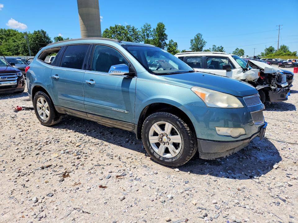 Photo 4 from auction – 2009 CHEVROLET TRAVERSE with VIN 1GNER23D89S155975