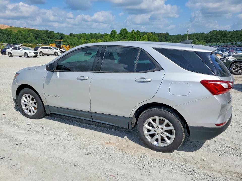 Photo 2 from auction – 2019 CHEVROLET EQUINOX with VIN 2GNAXHEV7K6195499