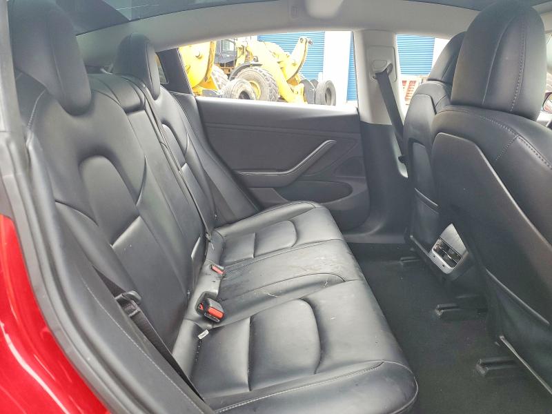 Photo 10 from auction – 2018 TESLA MODEL 3 with VIN 5YJ3E1EA9JF062733