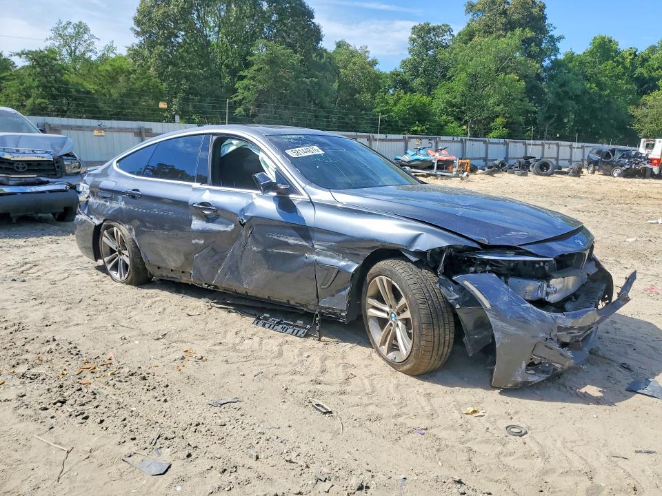 Photo 4 from auction – 2018 BMW 330 with VIN WBA8Z9C57JG827780