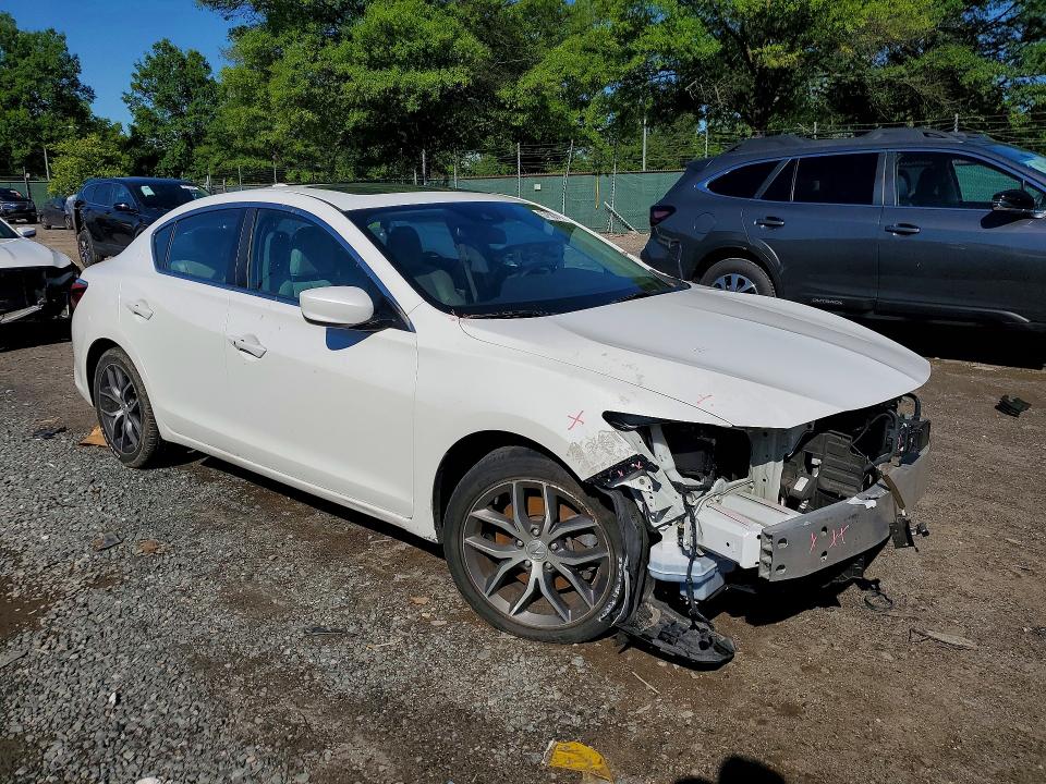 Photo 4 from auction – 2020 ACURA ILX with VIN 19UDE2F77LA009166