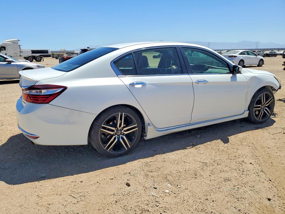 Photo 3 from auction – 2017 HONDA ACCORD with VIN 1HGCR2F58HA244102