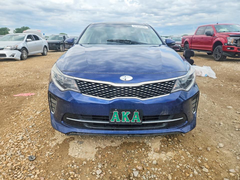 Photo 5 from auction – 2018 KIA OPTIMA with VIN 5XXGT4L32JG237284