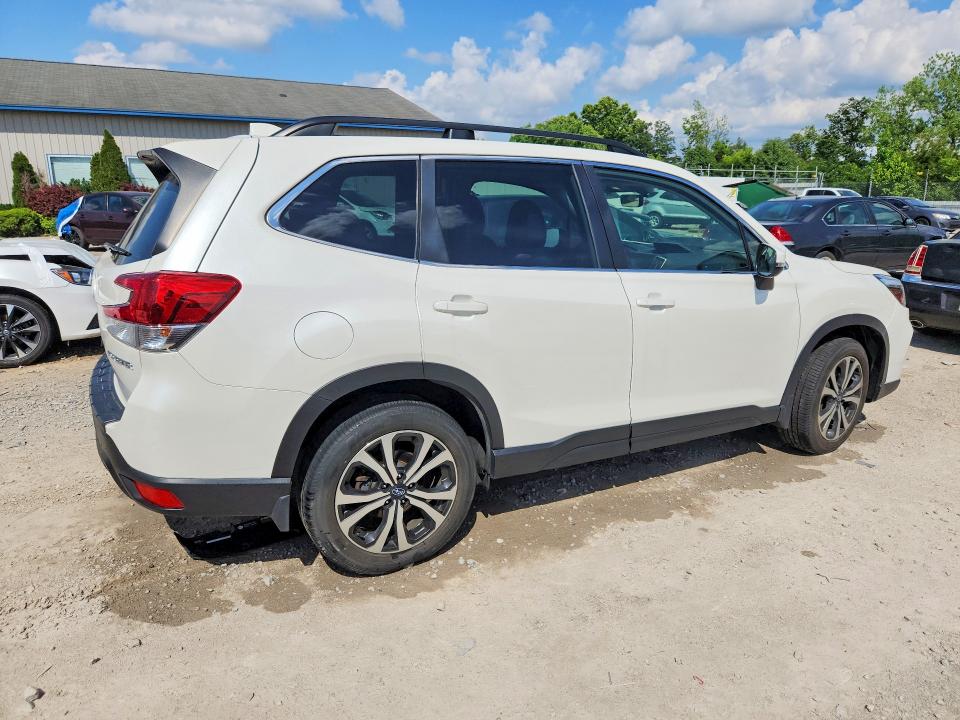 Photo 3 from auction – 2021 SUBARU FORESTER with VIN JF2SKASC9MH594466