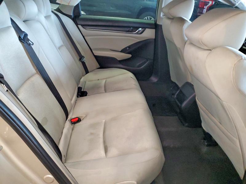 Photo 10 from auction – 2018 HONDA ACCORD with VIN 1HGCV1F19JA104472