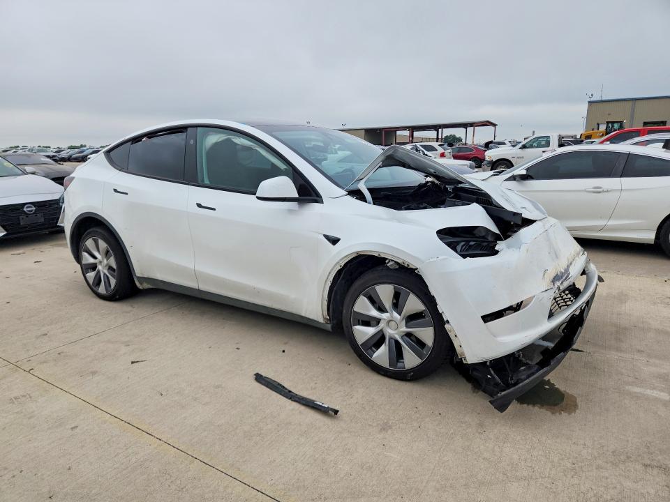 Photo 4 from auction – 2023 TESLA MODEL Y with VIN 7SAYGDEE4PA137674