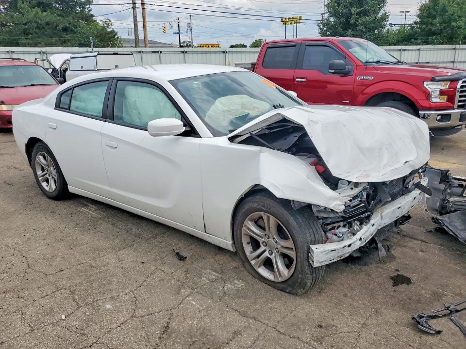Zdjęcie 4 z aukcji – 2022 DODGE CHARGER z VIN 2C3CDXBG1NH224146