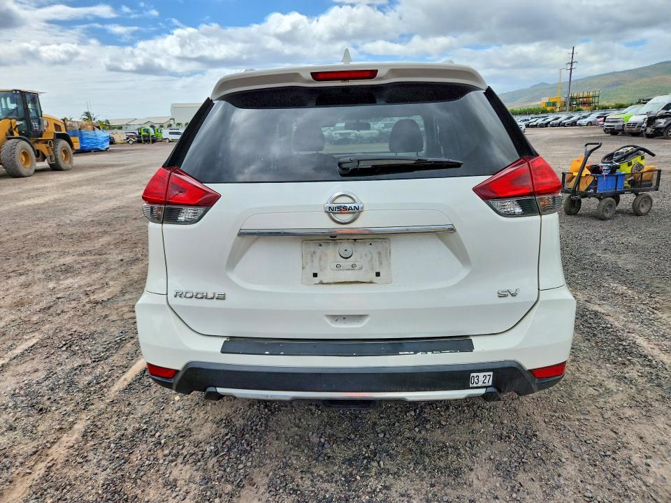 Photo 6 from auction – 2017 NISSAN ROGUE with VIN JN8AT2MT8HW153721