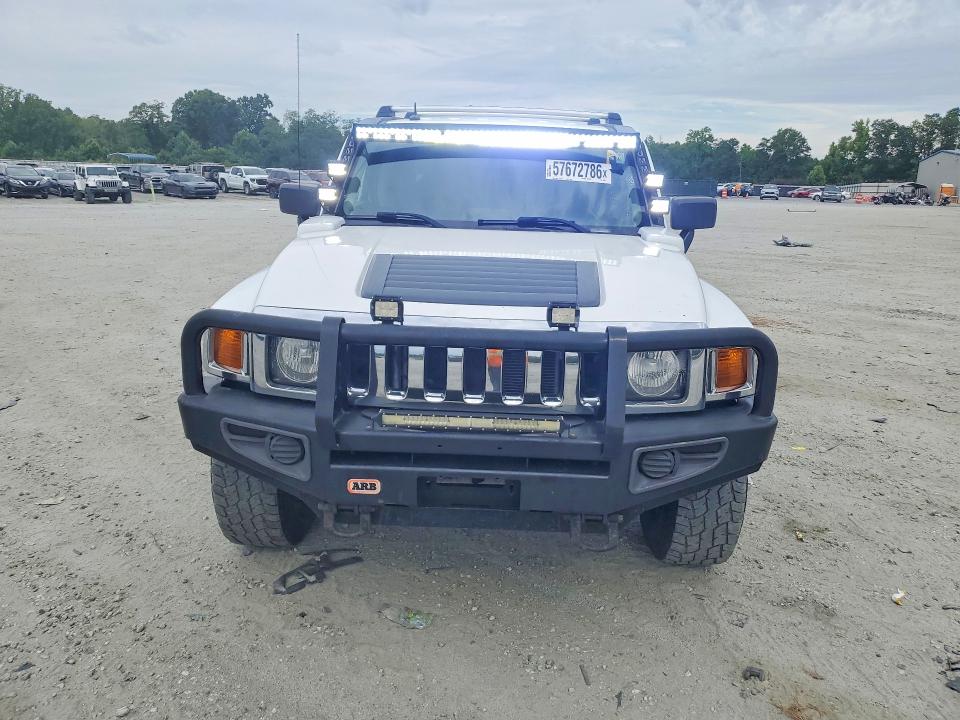 Photo 5 from auction – 2009 HUMMER H3T with VIN 5GNEN13E798125029