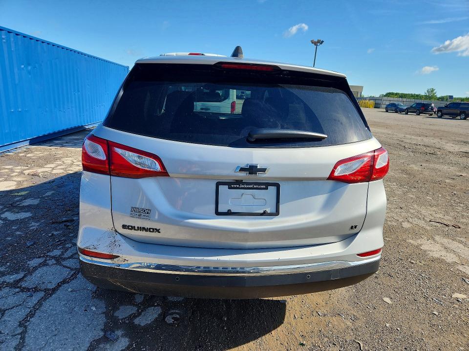 Photo 6 from auction – 2018 CHEVROLET EQUINOX with VIN 2GNAXJEV5J6341808