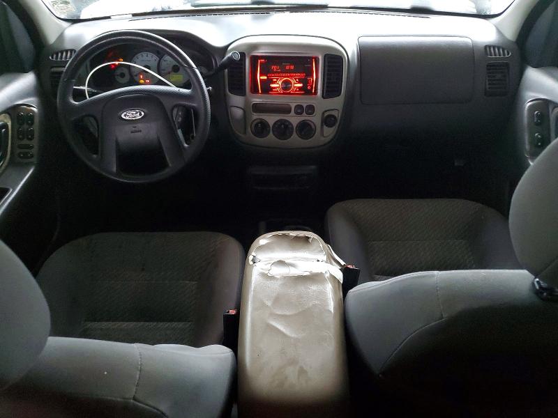 Photo 8 from auction – 2003 FORD ESCAPE with VIN 1FMYU03123KE14008