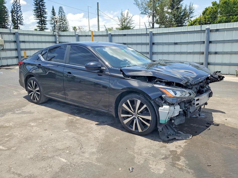 Photo 4 from auction – 2019 NISSAN ALTIMA with VIN 1N4BL4CV0KC181364