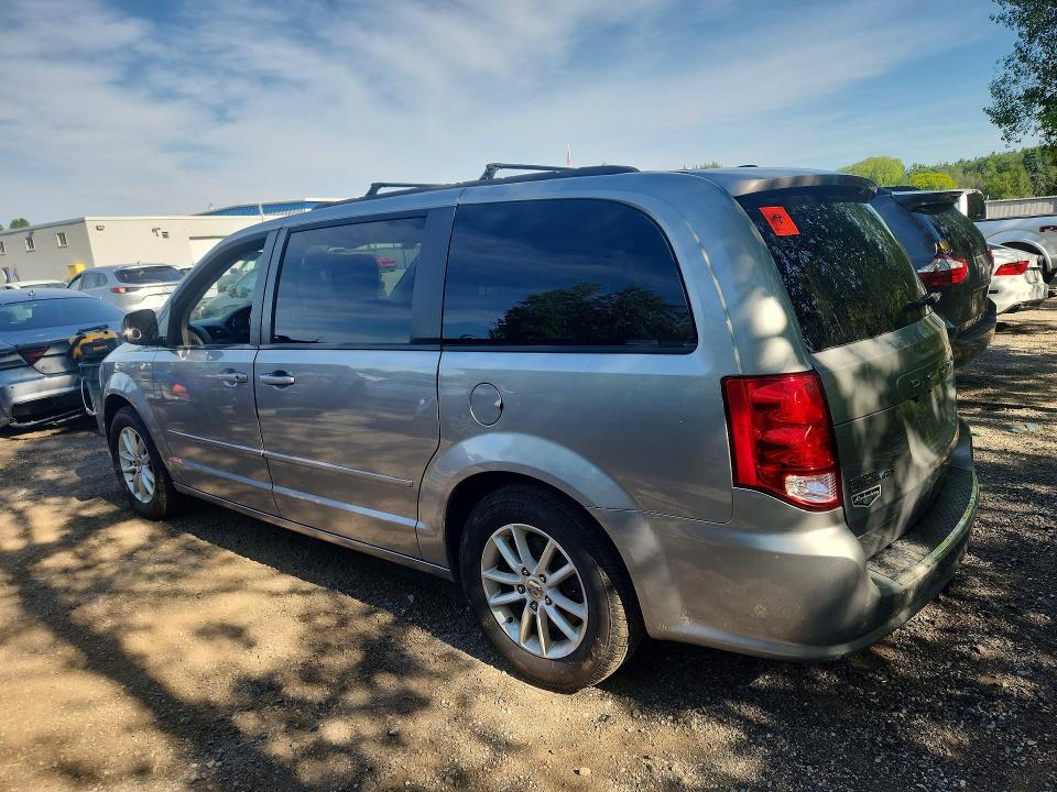 Photo 2 from auction – 2015 DODGE GRAND CARAVAN with VIN 2C4RDGBG0FR744663