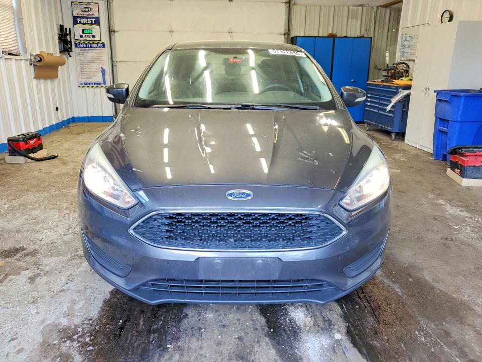 Photo 5 from auction – 2016 FORD FOCUS with VIN 1FADP3F25GL365831