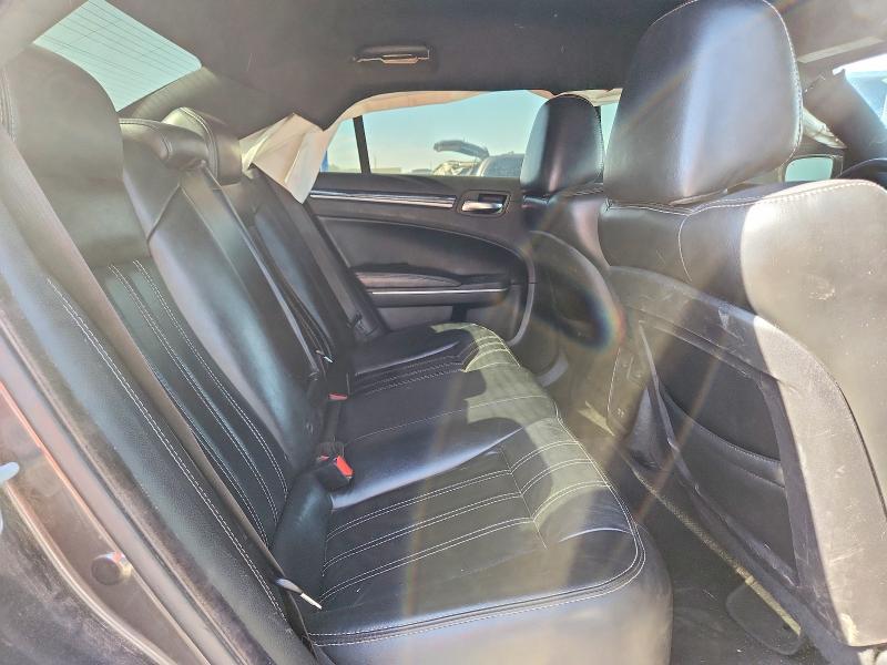 Photo 10 from auction – 2019 CHRYSLER 300 with VIN 2C3CCAGG0KH586246
