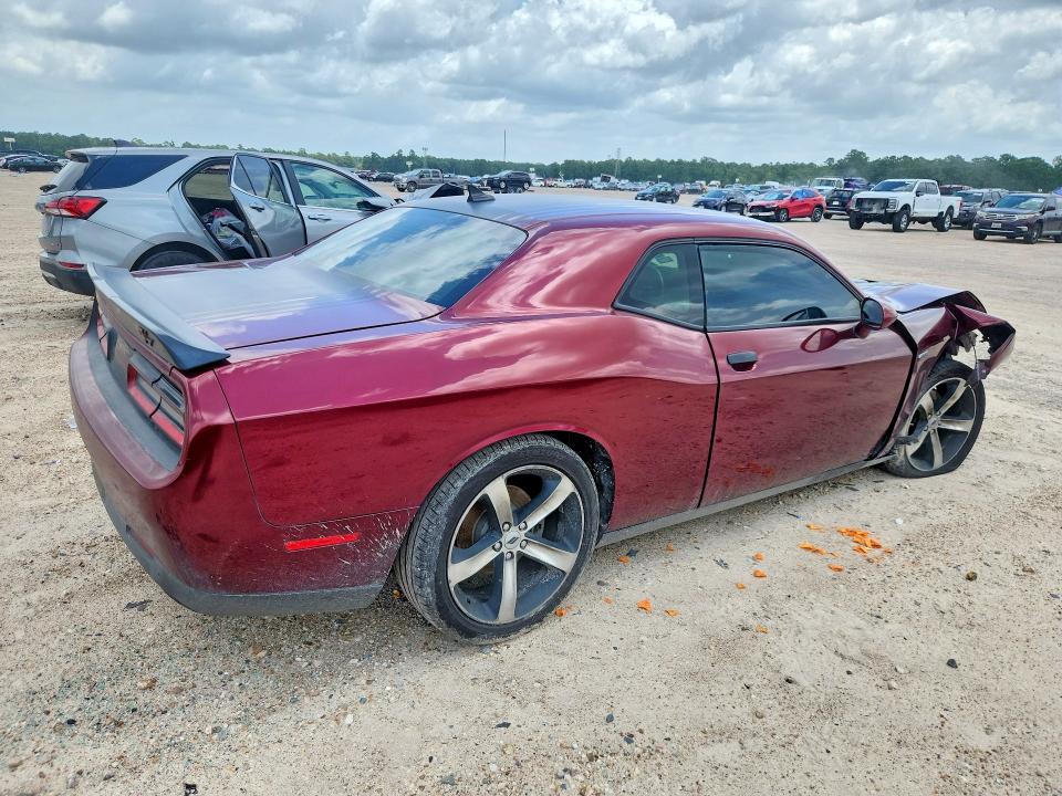 Photo 3 from auction – 2017 DODGE CHALLENGER with VIN 2C3CDZBT8HH640918