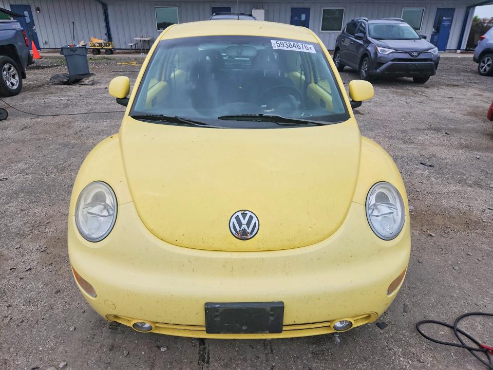 Photo 5 from auction – 2000 VOLKSWAGEN NEW BEETLE with VIN 3VWCA21C8YM439967