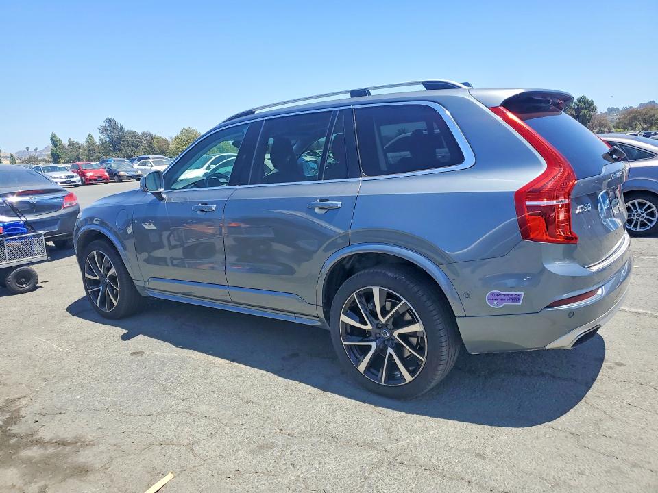 Photo 2 from auction – 2019 VOLVO XC90 with VIN YV4BR0CK2K1510873