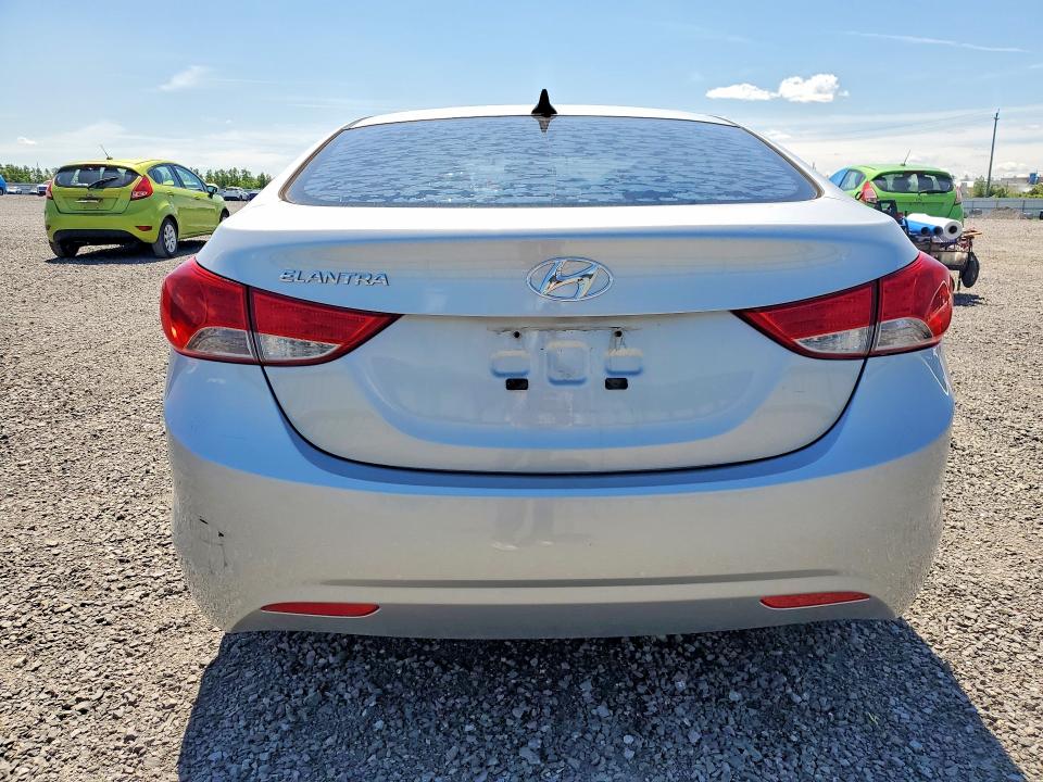 Photo 6 from auction – 2012 HYUNDAI ELANTRA with VIN 5NPDH4AEXCH138633
