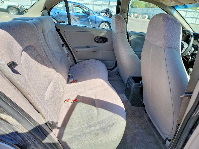 Photo 10 from auction – 2000 SATURN SL1 with VIN 1G8ZG5283YZ235528