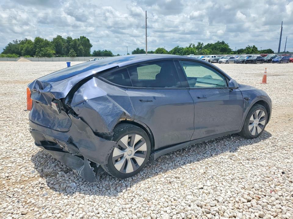 Photo 3 from auction – 2023 TESLA MODEL Y with VIN 7SAYGDED8PF958495