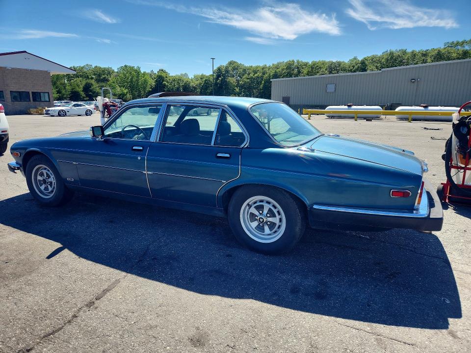 Photo 2 from auction – 1985 JAGUAR XJ6 with VIN SAJAV1347FC411771