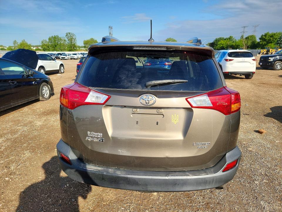 Photo 6 from auction – 2015 TOYOTA RAV4 with VIN 2T3DFREV0FW277731