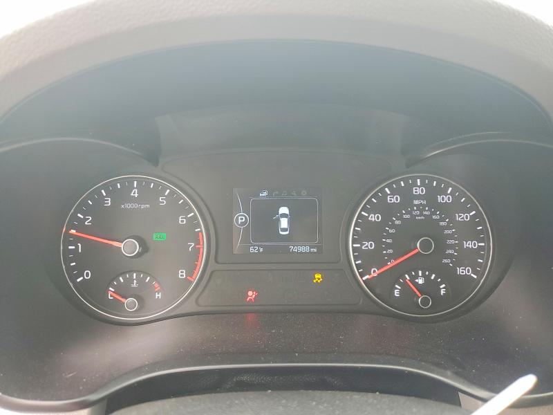 Photo 9 from auction – 2016 KIA OPTIMA with VIN 5XXGU4L37GG028077