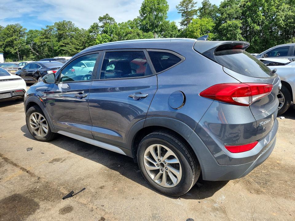 Photo 2 from auction – 2018 HYUNDAI TUCSON with VIN KM8J33A49JU692926