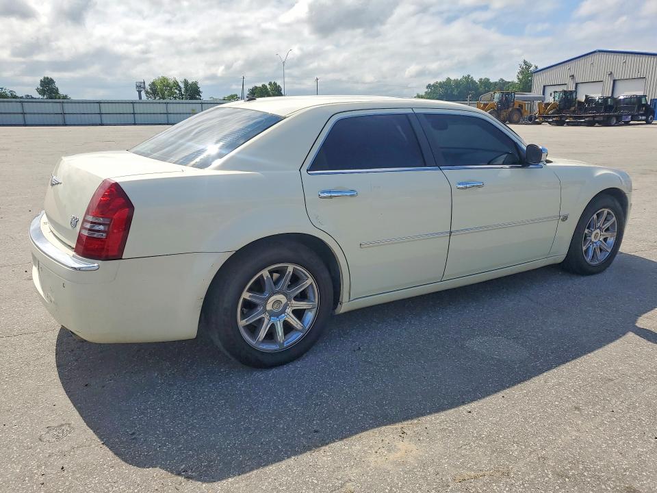 Photo 3 from auction – 2006 CHRYSLER 300C with VIN 2C3LA63H76H365427