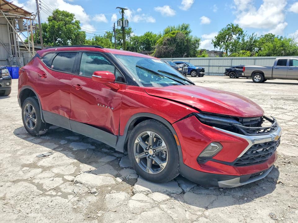 Photo 4 from auction – 2023 CHEVROLET BLAZER with VIN 3GNKBDR40PS126899