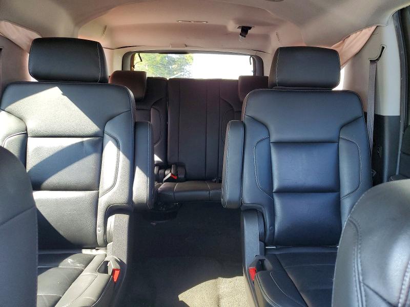 Photo 10 from auction – 2017 CHEVROLET SUBURBAN with VIN 1GNSKHKC0HR260356