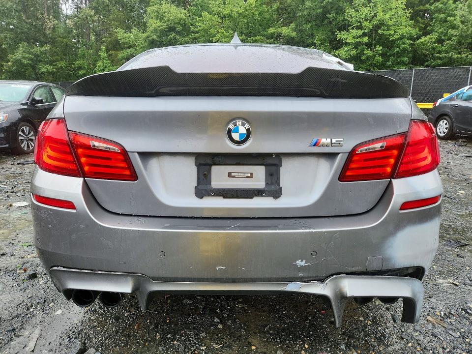 Photo 6 from auction – 2013 BMW M5 with VIN WBSFV9C56DD095906