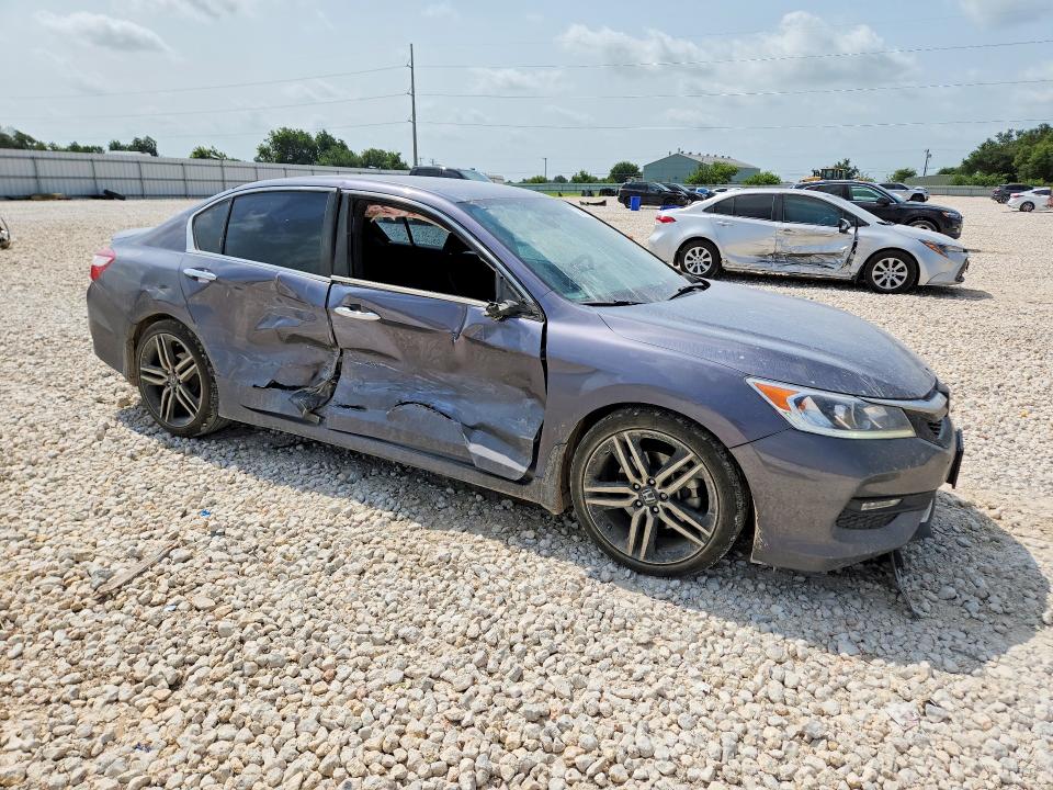 Photo 4 from auction – 2016 HONDA ACCORD with VIN 1HGCR2F56GA024150
