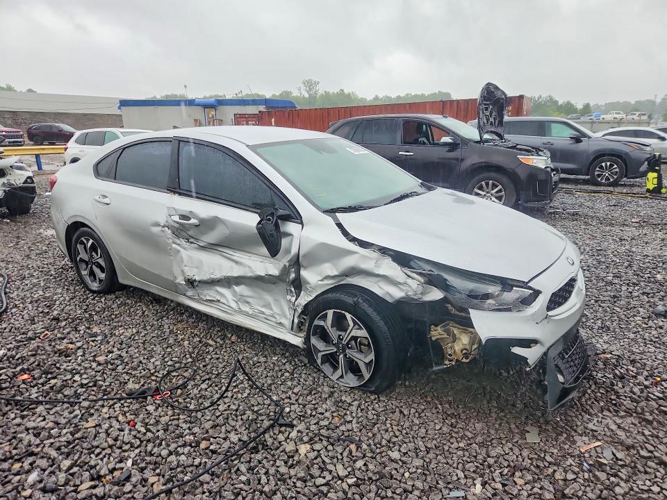 صورة رقم 4 من المزاد - 2021 KIA FORTE مع VIN 3KPF24AD0ME345457