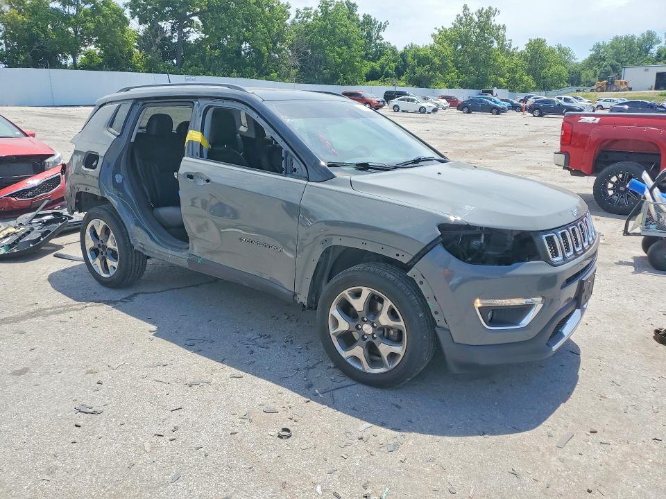 Photo 4 from auction – 2020 JEEP COMPASS with VIN 3C4NJDCB5LT147865