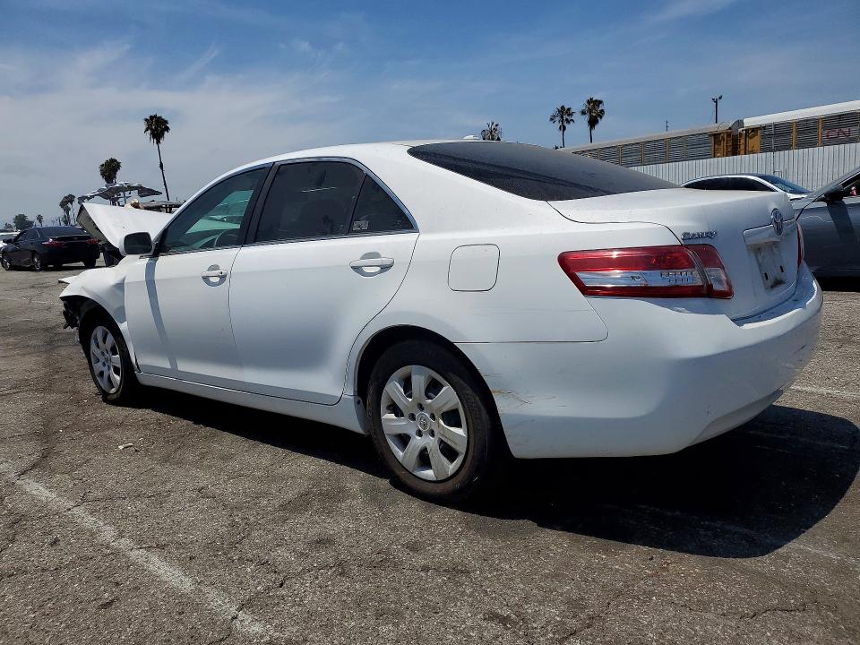 Photo 2 from auction – 2011 TOYOTA CAMRY with VIN 4T4BF3EK6BR123155