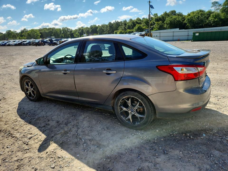 Photo 2 from auction – 2014 FORD FOCUS with VIN 1FADP3F24EL151412