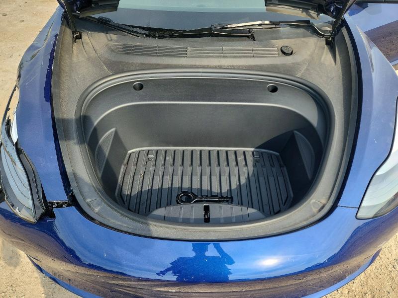 Photo 11 from auction – 2023 TESLA MODEL 3 with VIN 5YJ3E1EA3PF683202