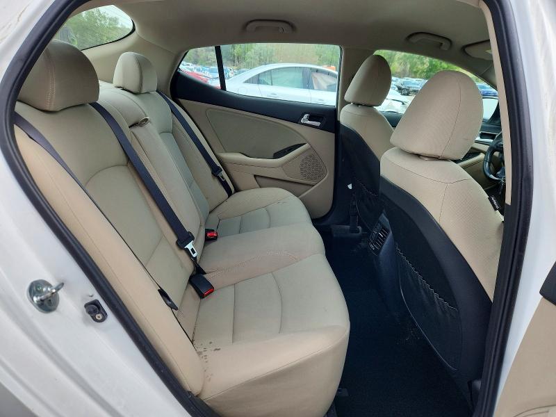 Photo 10 from auction – 2015 KIA OPTIMA with VIN KNAGM4ADXF5088172