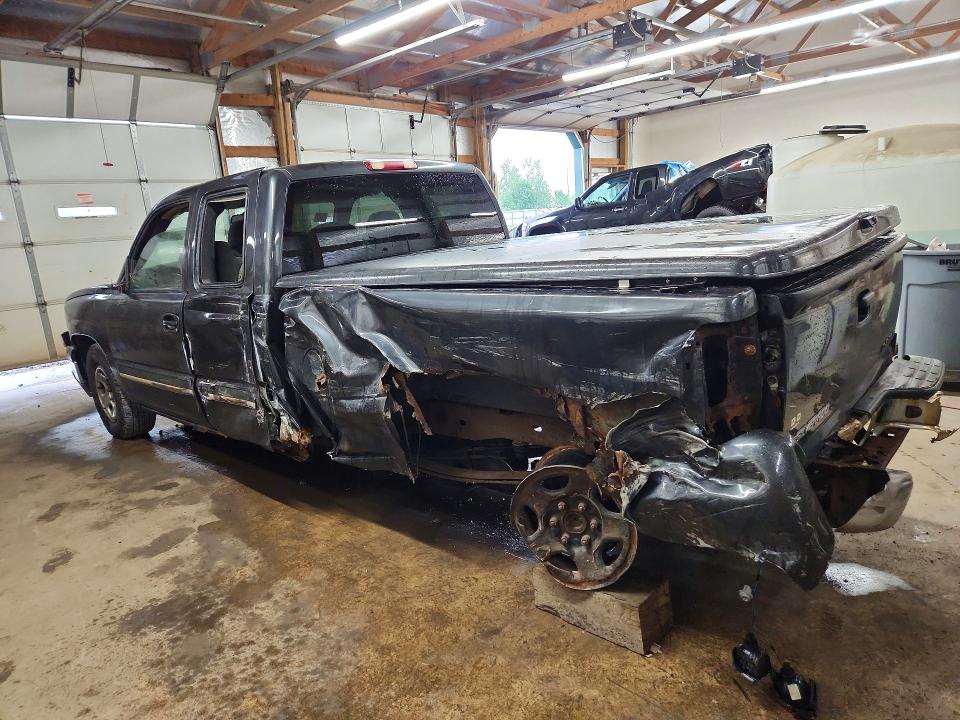 Photo 2 from auction – 2004 CHEVROLET SILVERADO with VIN 2GCEC19T341197983