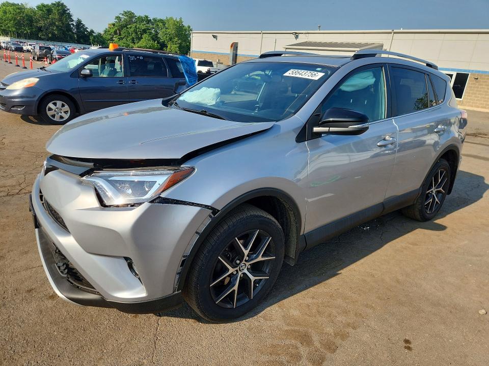 TOYOTA RAV4 2016 z numerem VIN 2T3JFREV4GW426761 - Zdjęcie z aukcji