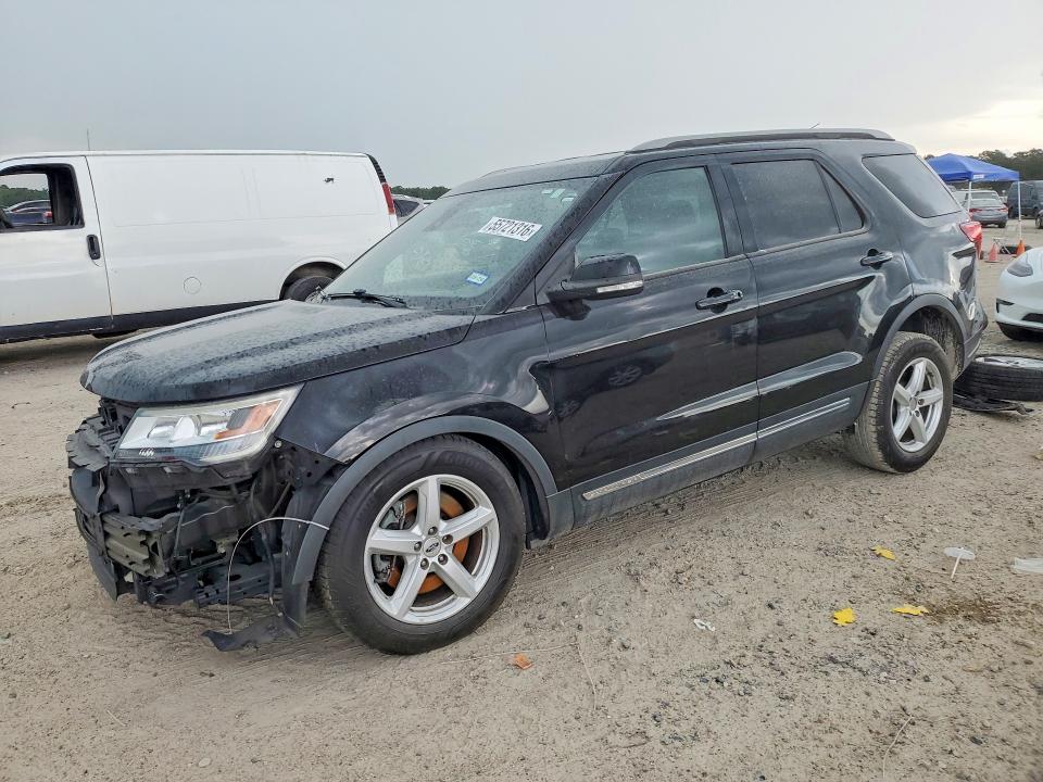 FORD EXPLORER 2018 with VIN 1FM5K7DH2JGB20122 - Photo from auction